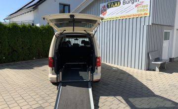 Taxi Laupheim und Biberach VW-Caddy-Maxi,-wahlweise-mit-Rollstuhlplatz und 5-Sitzen oder als 7-Sitzer